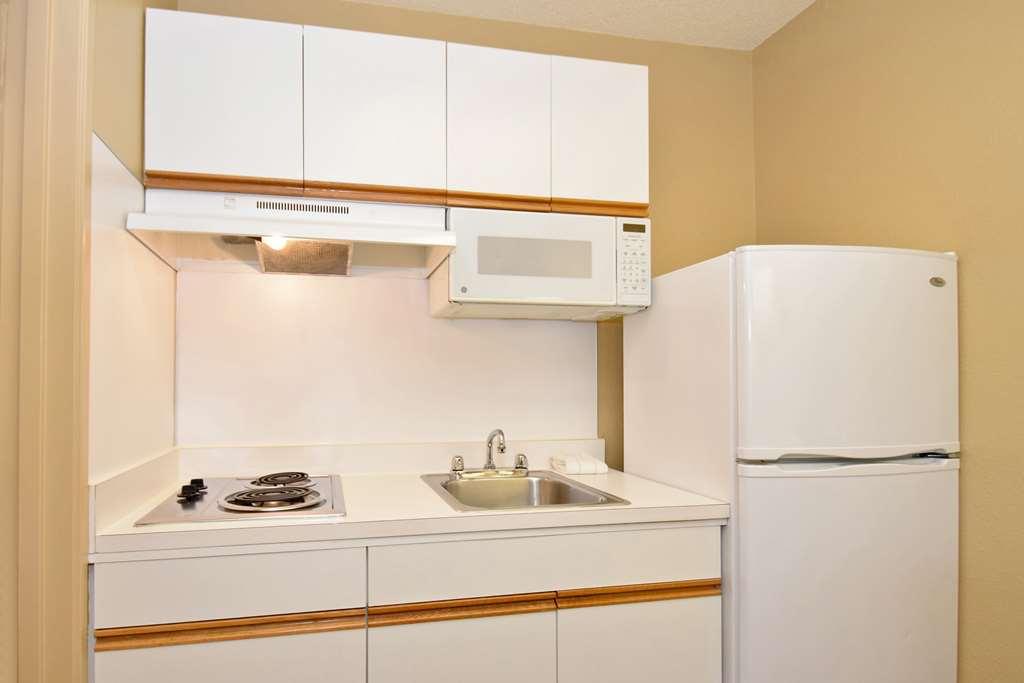 Extended Suites - Orange County - Бреє Номер фото